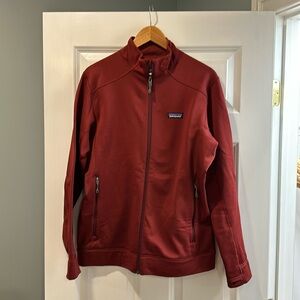 Men’s Patagonia zip up technical fleece